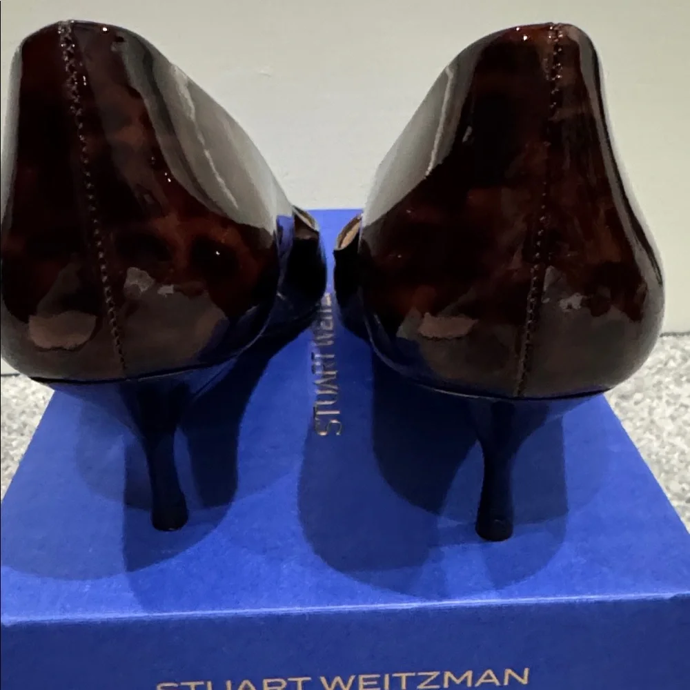 Stuart Weitzman “Stuart Power 50” Patent Pumps Brown in tortoise-print leather - Picture 5 of 8
